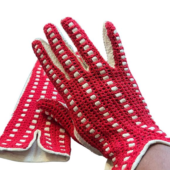 Vintage Red Crochet and White Leather Gloves Womens Size 7 - Picture 9 of 11